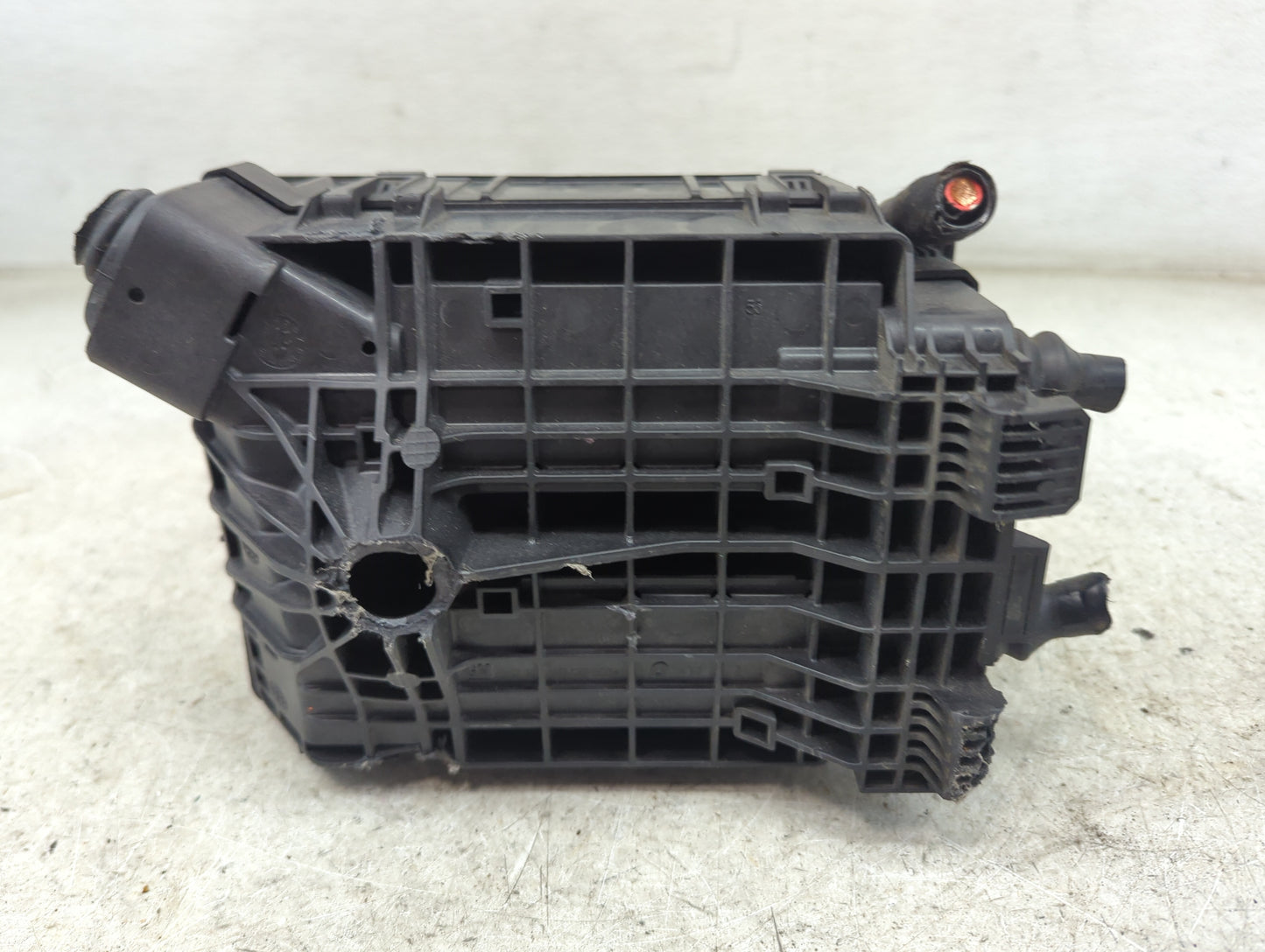 2020-2021 Buick Encore Fusebox Fuse Box Panel Relay Module P/N:42778908 Fits Fits 2020 2021 2022 OEM Used Auto Parts - Oemus
