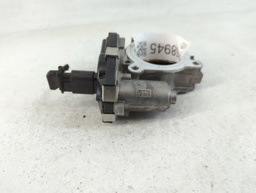 2021-2022 Chevrolet Blazer Throttle Body P/N:12726036 Fits Fits 2021 2022 OEM Used Auto Parts