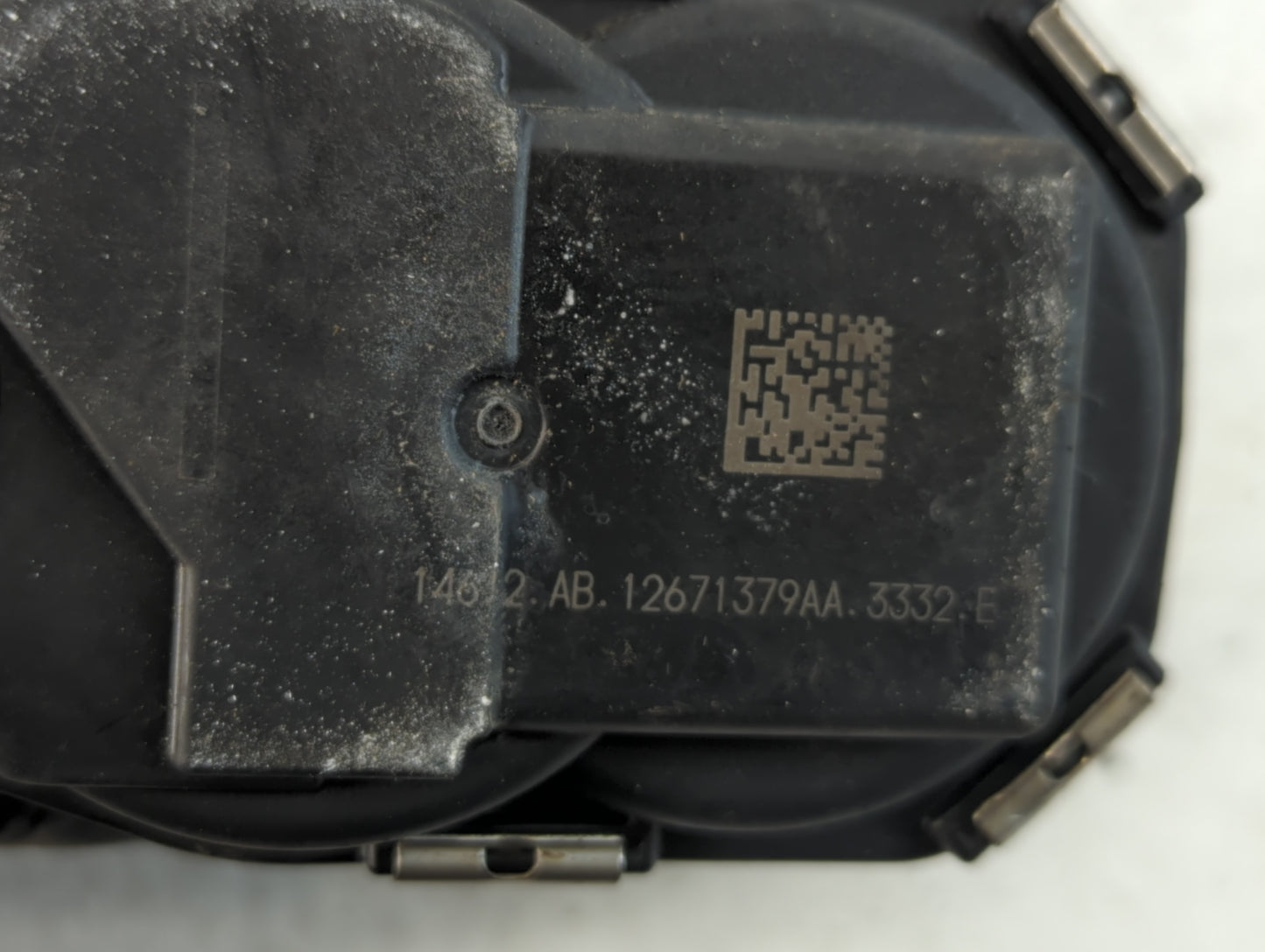 2016-2021 Chevrolet Malibu Throttle Body P/N:12671379AA Fits Fits 2016 2017 2018 2019 2020 2021 2022 OEM Used Auto Parts - O