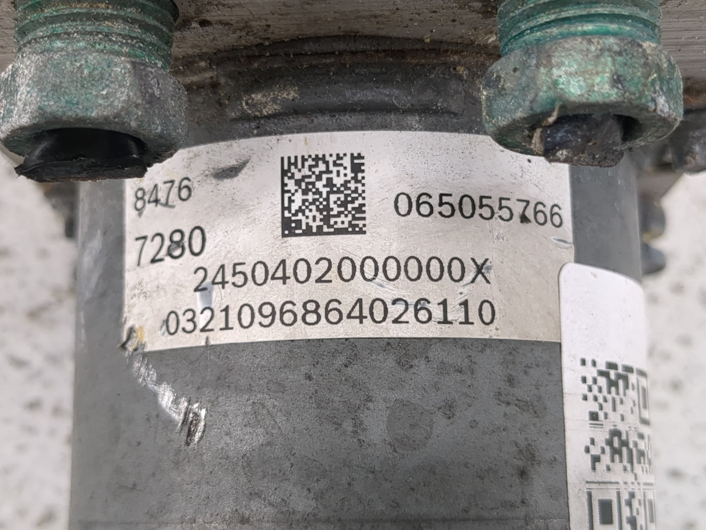 2019-2021 Chevrolet Malibu ABS Pump Control Module Replacement P/N:065055766 8476 7280 Fits Fits 2019 2020 2021 OEM Used Aut