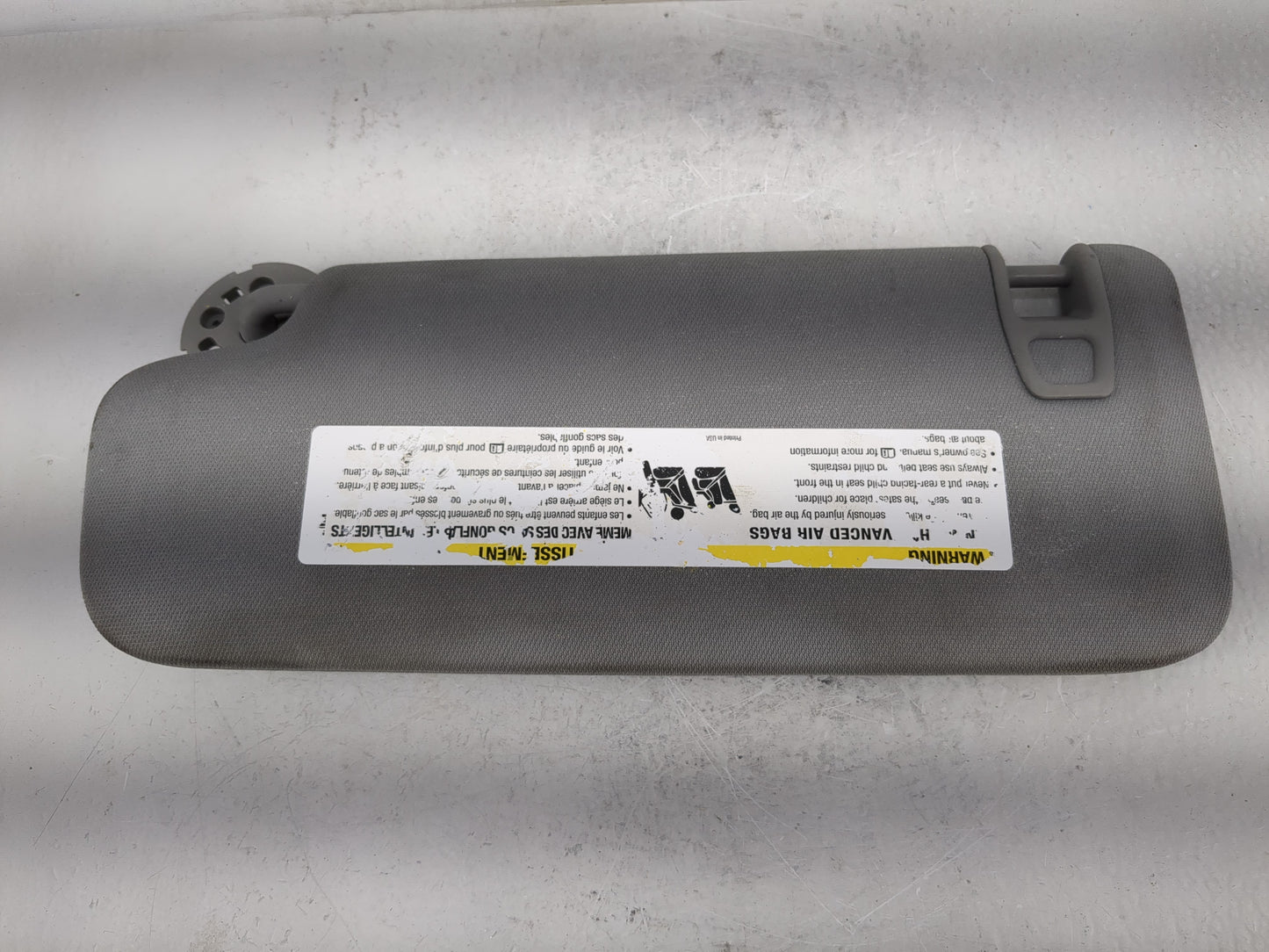 2016-2021 Chevrolet Malibu Sun Visor Shade Replacement Driver Left Mirror Fits Fits 2016 2017 2018 2019 2020 2021 OEM Used A