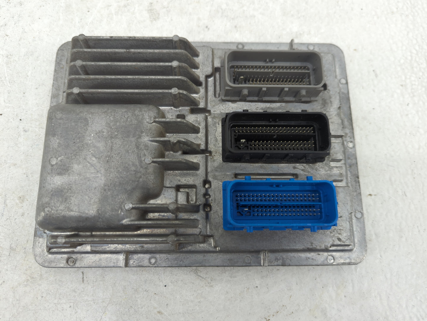 2020-2021 Chevrolet Malibu PCM Engine Control Computer ECU ECM PCU OEM P/N:12680876 Fits Fits 2020 2021 2022 OEM Used Auto P