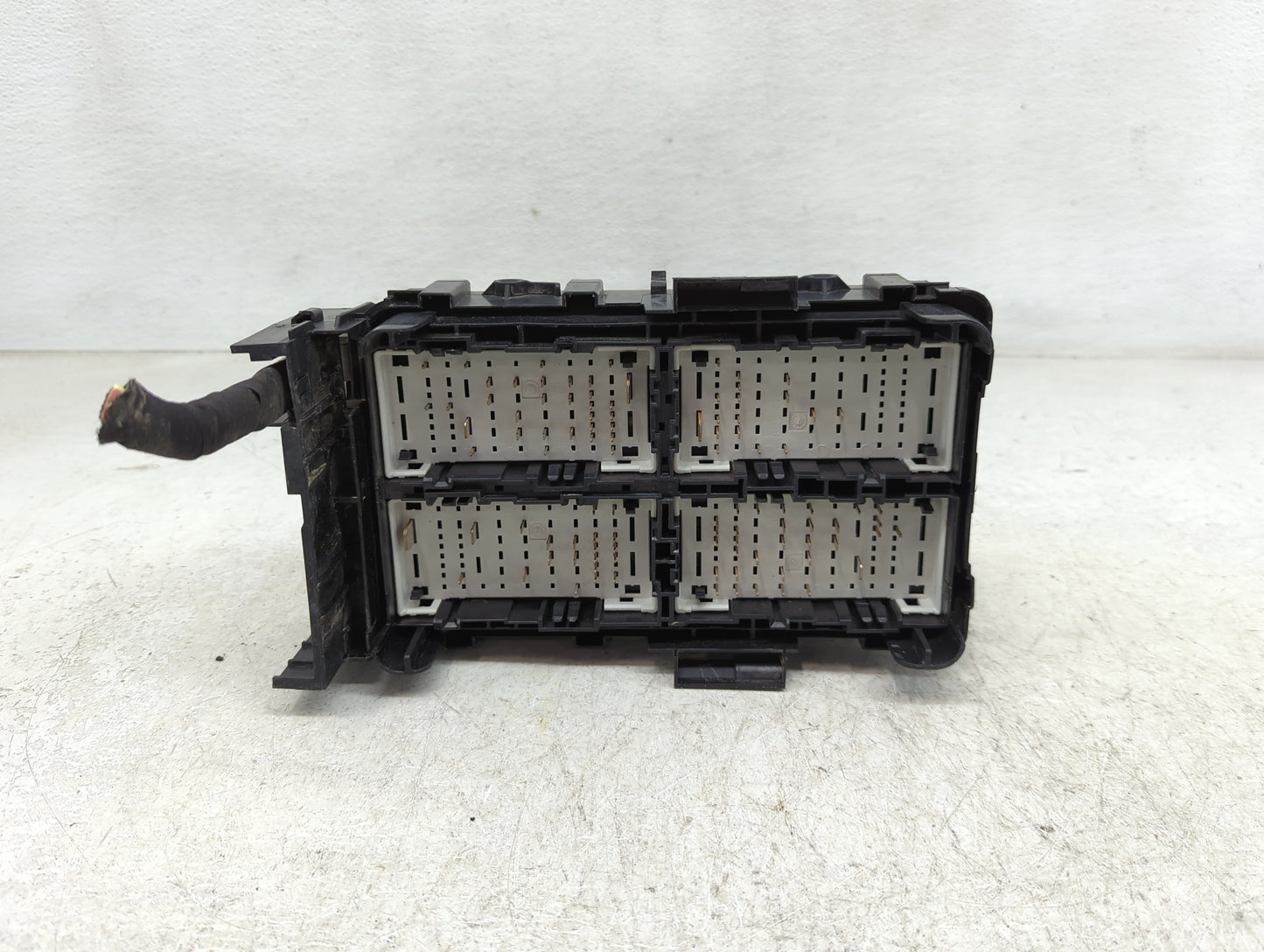 2022 Chevrolet Malibu Fusebox Fuse Box Panel Relay Module P/N:84950508 Fits OEM Used Auto Parts - Oemusedautoparts1.com