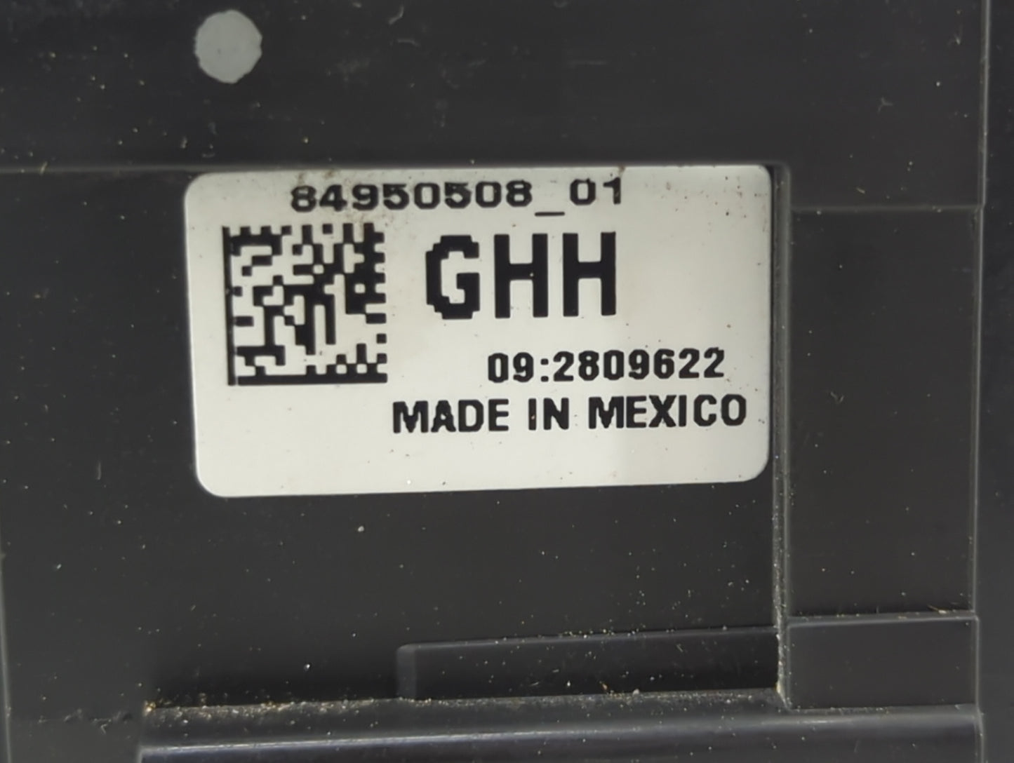 2022 Chevrolet Malibu Fusebox Fuse Box Panel Relay Module P/N:84950508_01 Fits OEM Used Auto Parts - Oemusedautoparts1.com