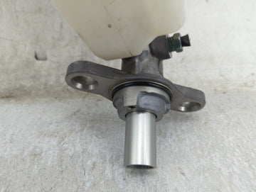 2016-2021 Chevrolet Malibu Brake Master Cylinder