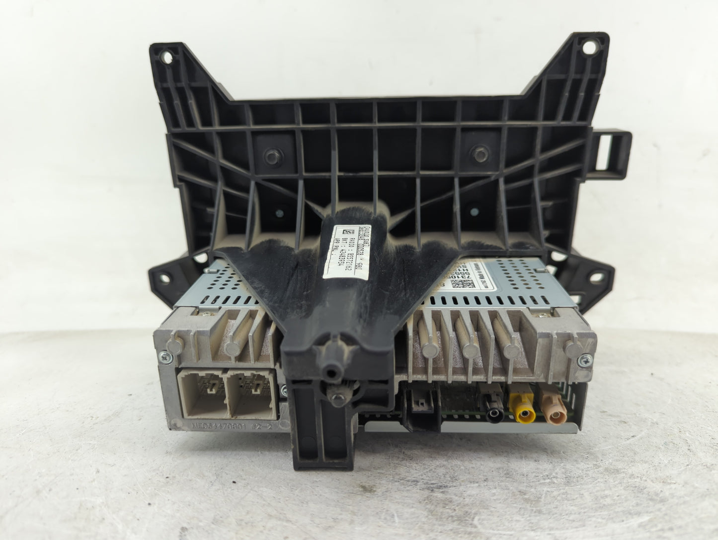 2022 Chevrolet Trailblazer Radio AM FM Cd Player Receiver Replacement P/N:85572162 Fits OEM Used Auto Parts - Oemusedautopar