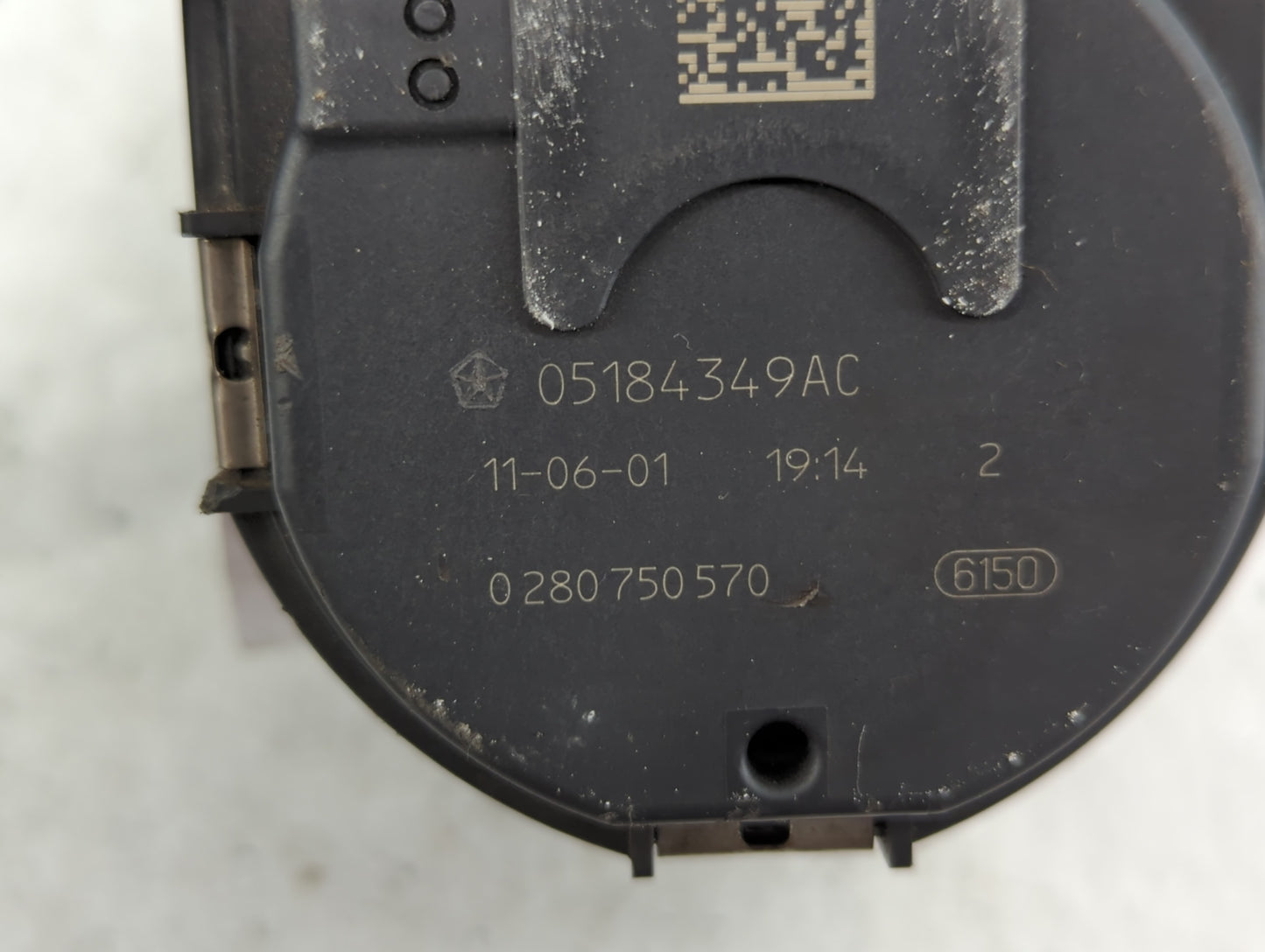 2017-2022 Chrysler Pacifica Throttle Body P/N:0 280 750 570 05184349AC Fits OEM Used Auto Parts - Oemusedautoparts1.com