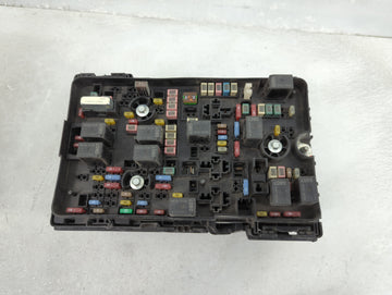 2020-2022 Chrysler Voyager Fusebox Fuse Box Panel Relay Module P/N:6351-5316 Fits Fits 2020 2021 2022 OEM Used Auto Parts
