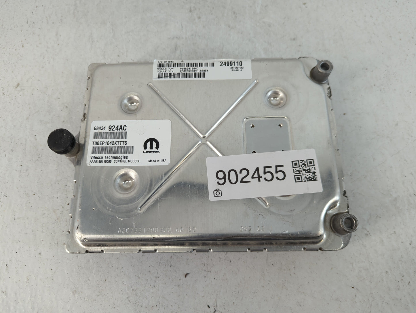 2020-2022 Dodge Charger PCM Engine Control Computer ECU ECM PCU OEM P/N:68434 924AC Fits Fits 2020 2021 2022 OEM Used Auto P