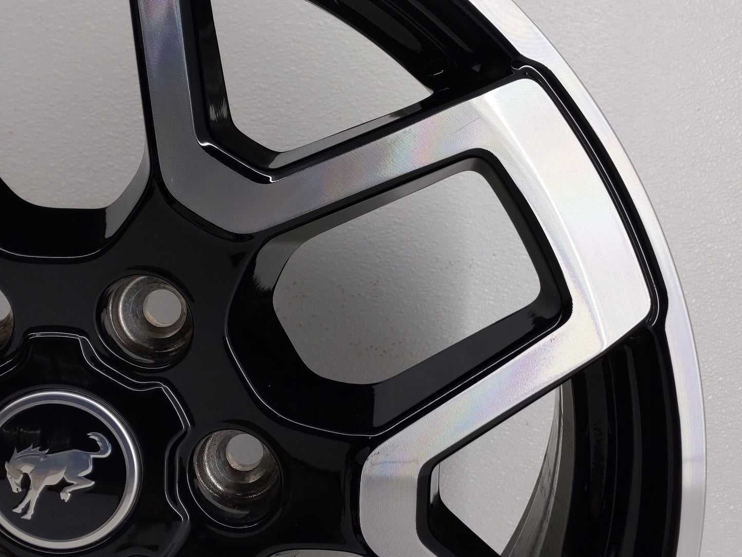 2021-2022 Ford Bronco Oem Wheel Rim 808925 - Oemusedautoparts1.com