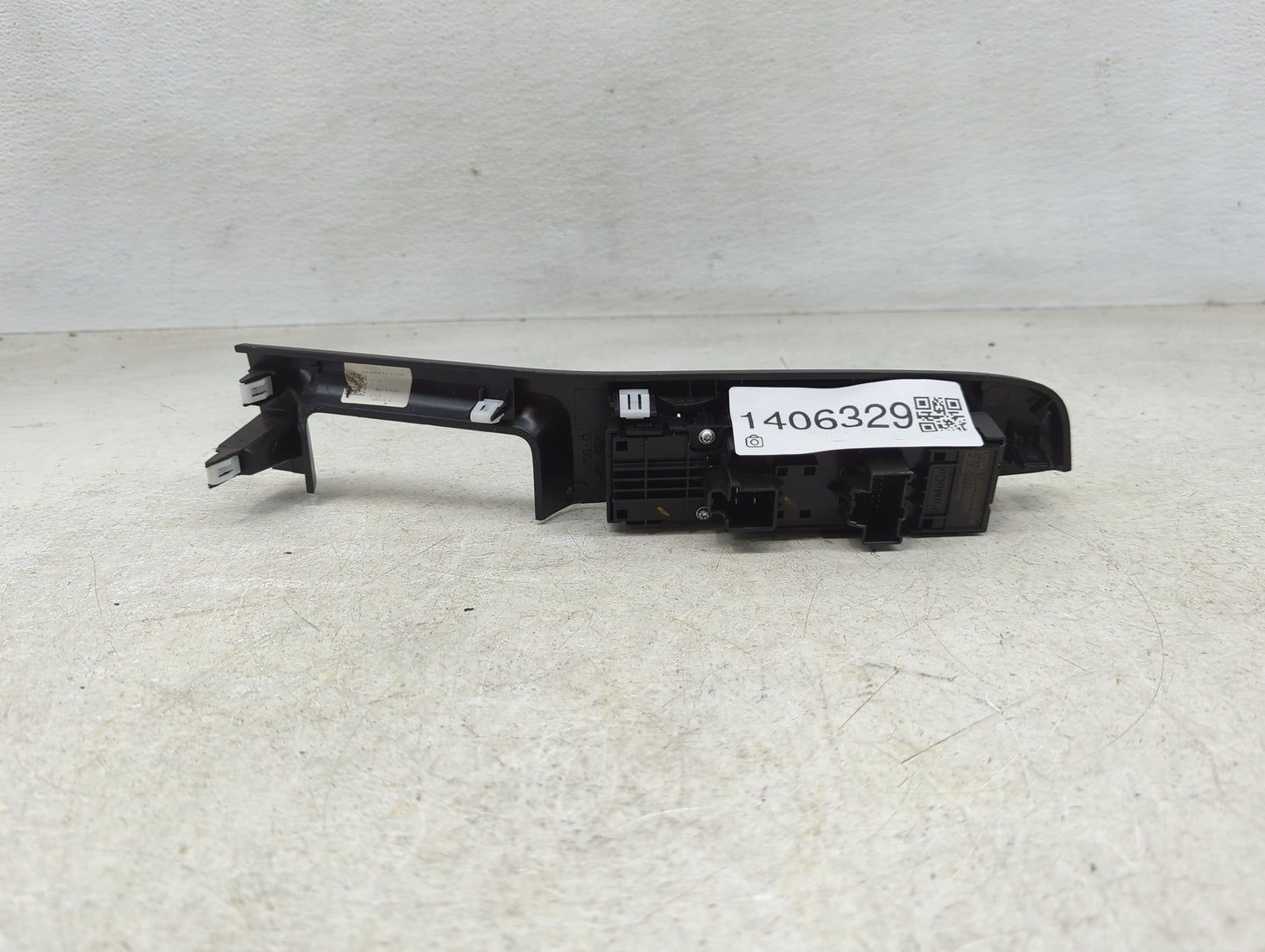 2020-2022 Ford Escape Master Power Window Switch Replacement Driver Side Left P/N:LJ6T-14540-DAW Fits Fits 2020 2021 2022 OE