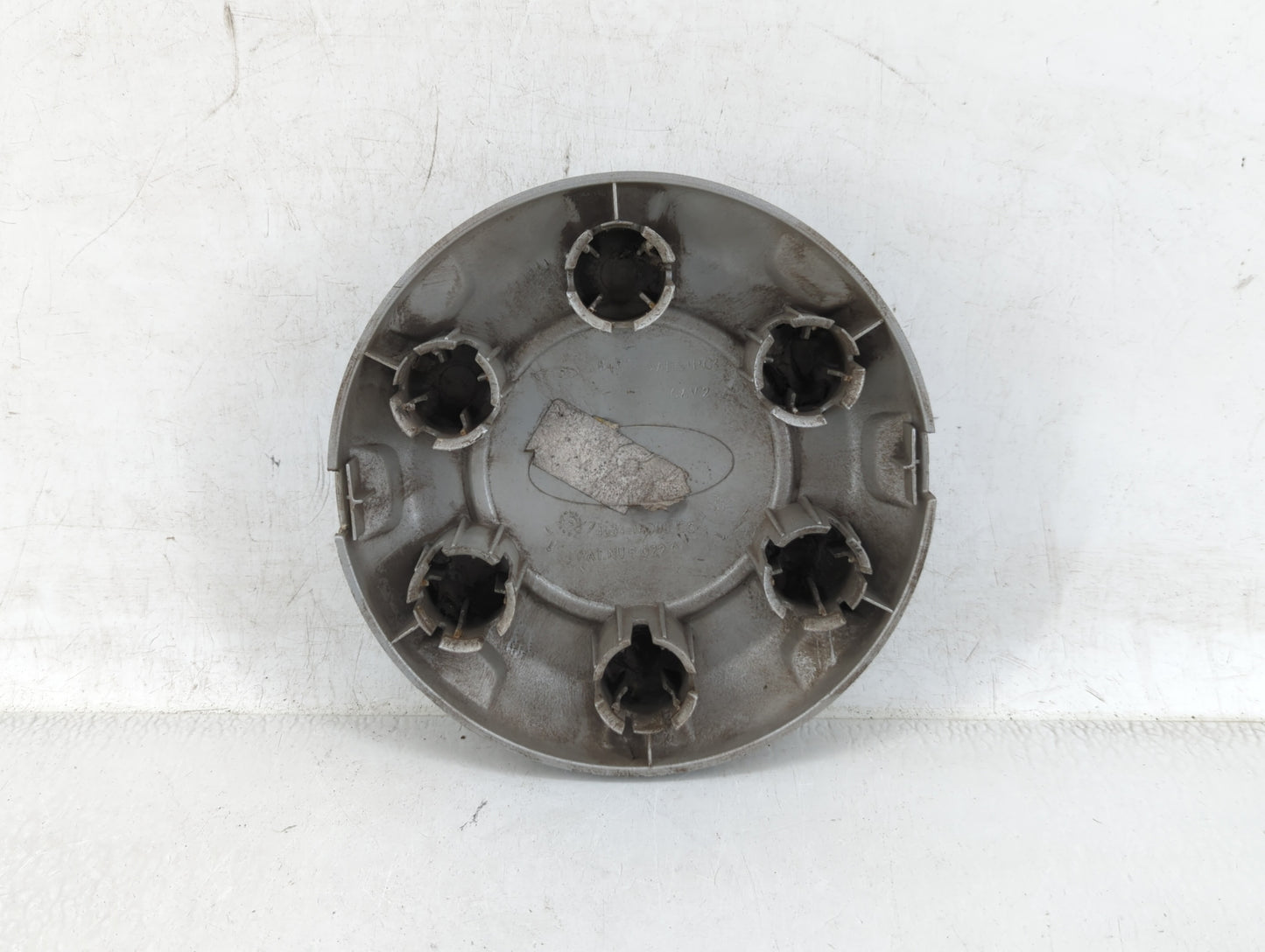 2022 Ford Expedition Rim Wheel Center Cap Silver - Oemusedautoparts1.com