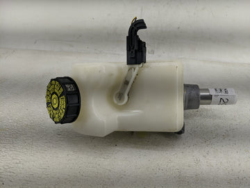 Ford Maverick Brake Master Cylinder 1290052
