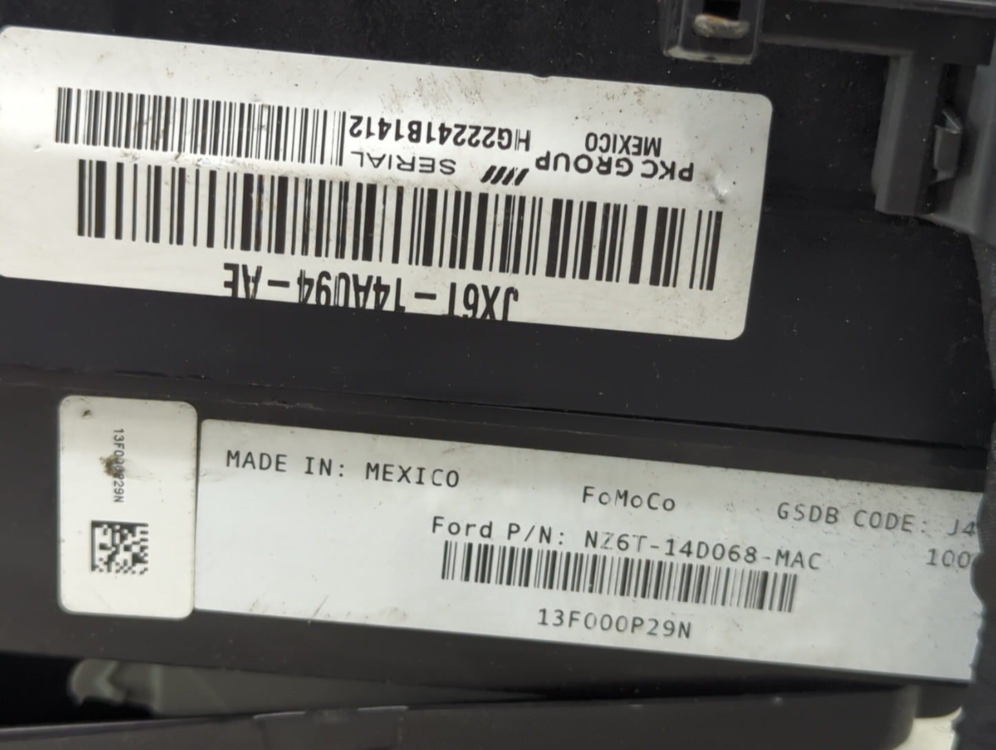 2022 Ford Maverick Fusebox Fuse Box Panel Relay Module P/N:NZ6T-14D068-MAC JX6T-14A094-AE Fits OEM Used Auto Parts - Oemused
