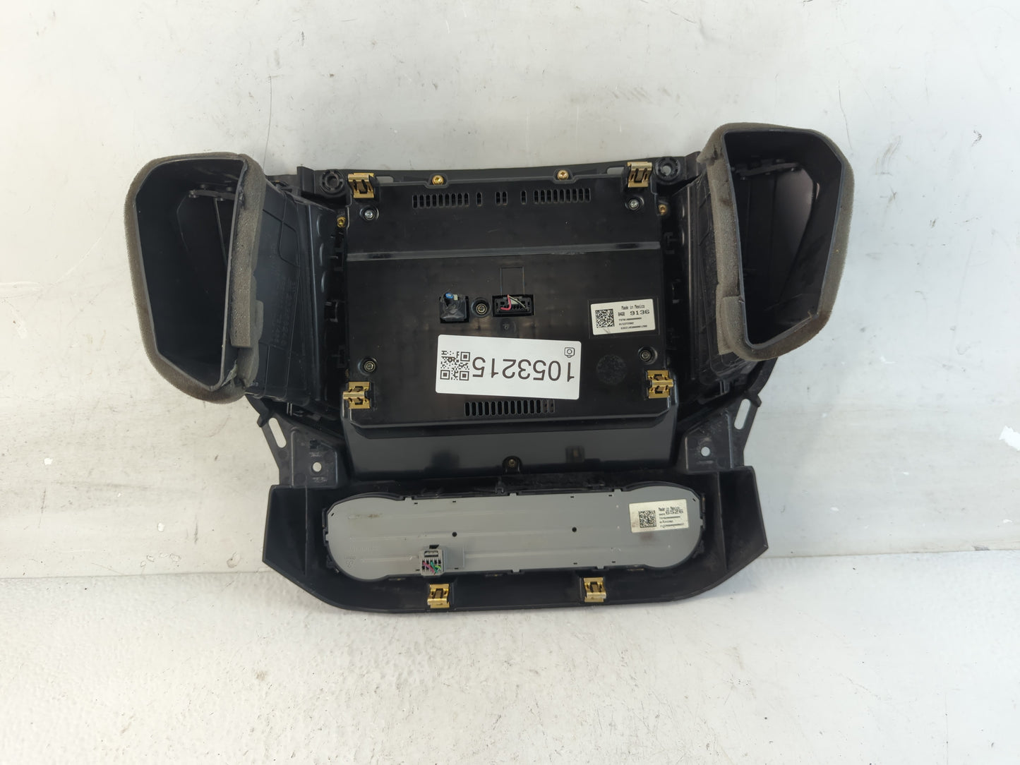 2020-2022 Gmc Acadia Radio AM FM Cd Player Receiver Replacement P/N:84689136 Fits Fits 2020 2021 2022 OEM Used Auto Parts -