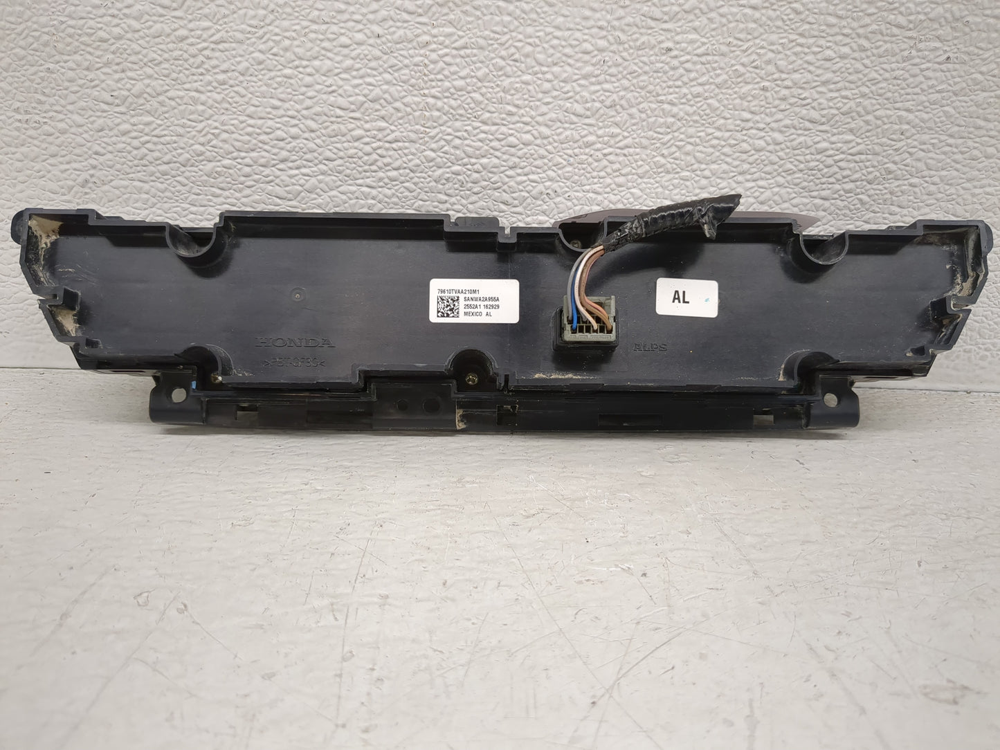 2021-2022 Honda Accord Climate Control Module Temperature AC/Heater Replacement P/N:79610TVAA210M1 Fits Fits 2021 2022 OEM U