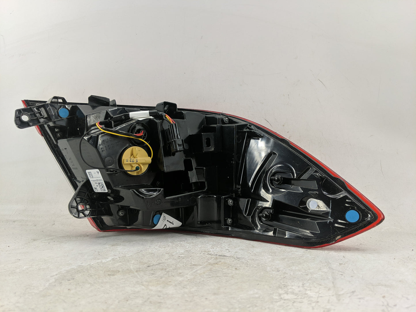 2018-2022 Honda Accord Tail Light Assembly Passenger Right OEM P/N:20180418 Fits Fits 2018 2019 2020 2021 2022 OEM Used Auto