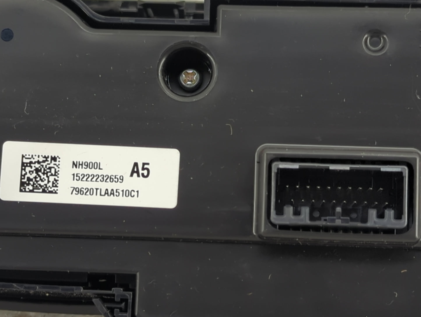 2020-2022 Honda Cr-V Climate Control Module Temperature AC/Heater Replacement P/N:79620TLAA510C1 79620TLAA510M1 Fits OEM Use
