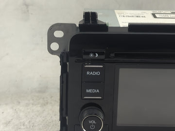 2019-2022 Honda Hr-V Radio AM FM Cd Player Receiver Replacement P/N:39100-T7W-A911-M1 CV-CHV8N0JX Fits Fits 2019 2020 2021 2022 OEM Used Auto Parts