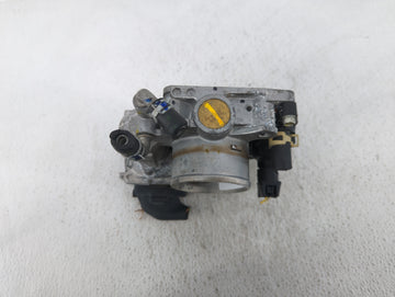 2016-2022 Honda Hr-V Throttle Body P/N:GMF3B Fits Fits 2012 2013 2014 2015 2016 2017 2018 2019 2020 2021 2022 OEM Used Auto Parts