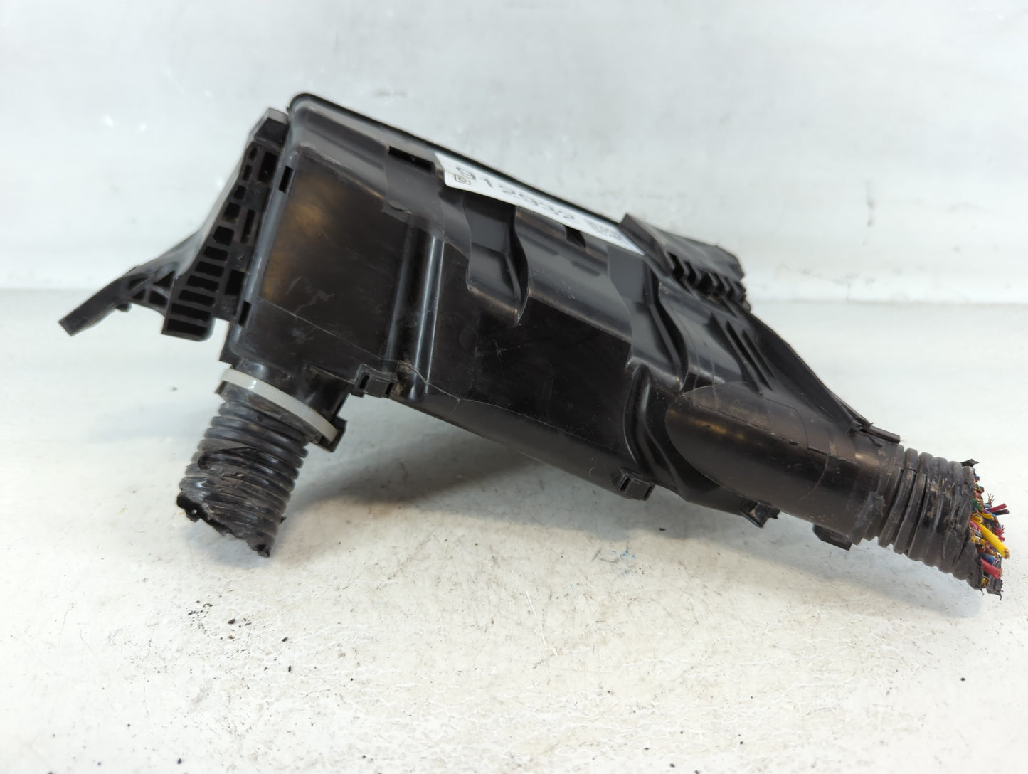 2020-2022 Honda Hr-V Fusebox Fuse Box Panel Relay Module Fits Fits 2020 2021 2022 OEM Used Auto Parts - Oemusedautoparts1.co