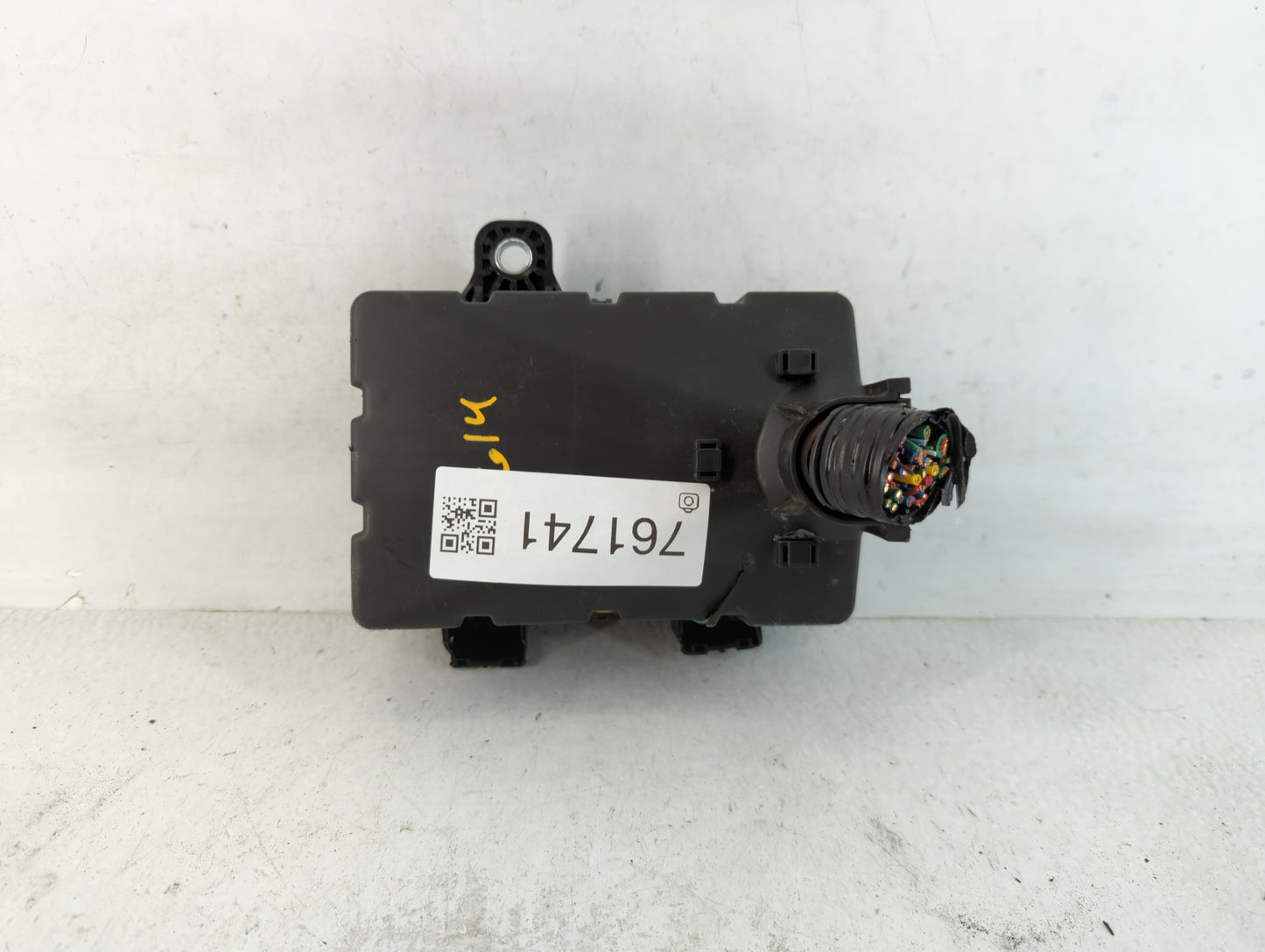2021-2022 Honda Odyssey Fusebox Fuse Box Panel Relay Module P/N:7171-4924-30 Fits Fits 2021 2022 OEM Used Auto Parts - Oemus
