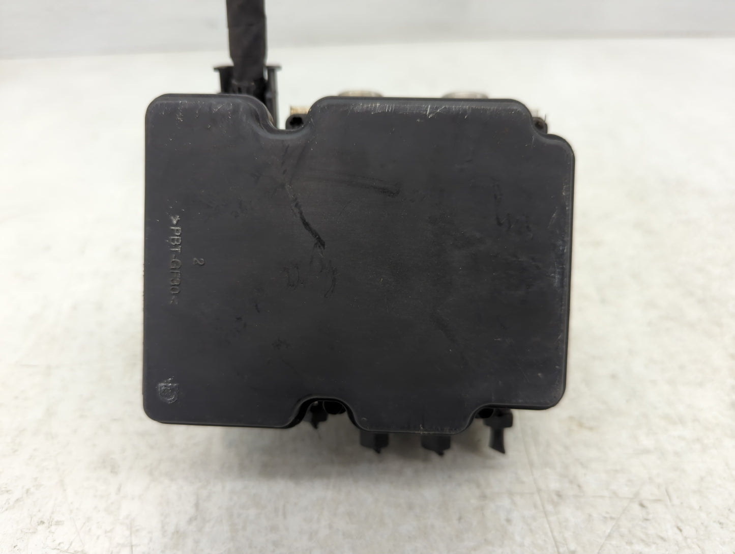 2021-2022 Hyundai Elantra ABS Pump Control Module Replacement P/N:61589-41600 58900-AA500 Fits Fits 2021 2022 OEM Used Auto