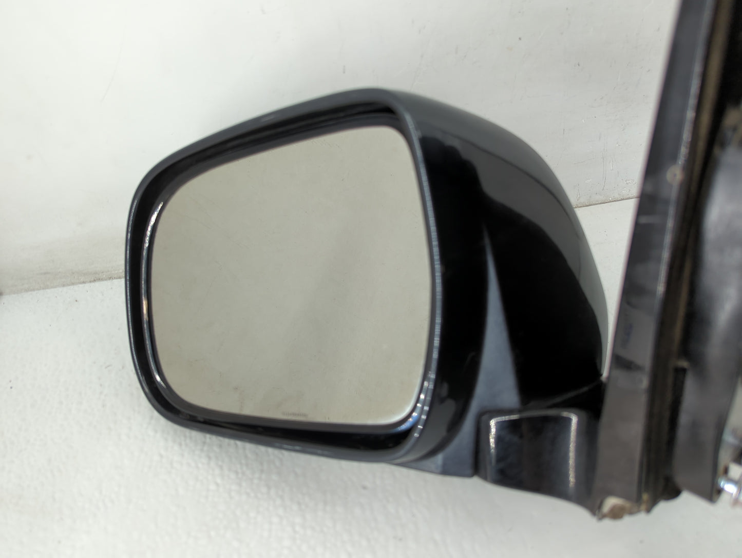 2021-2022 Hyundai Elantra Driver Side View Mirror - Left Door Mirror OEM Used - Oemusedautoparts1.com