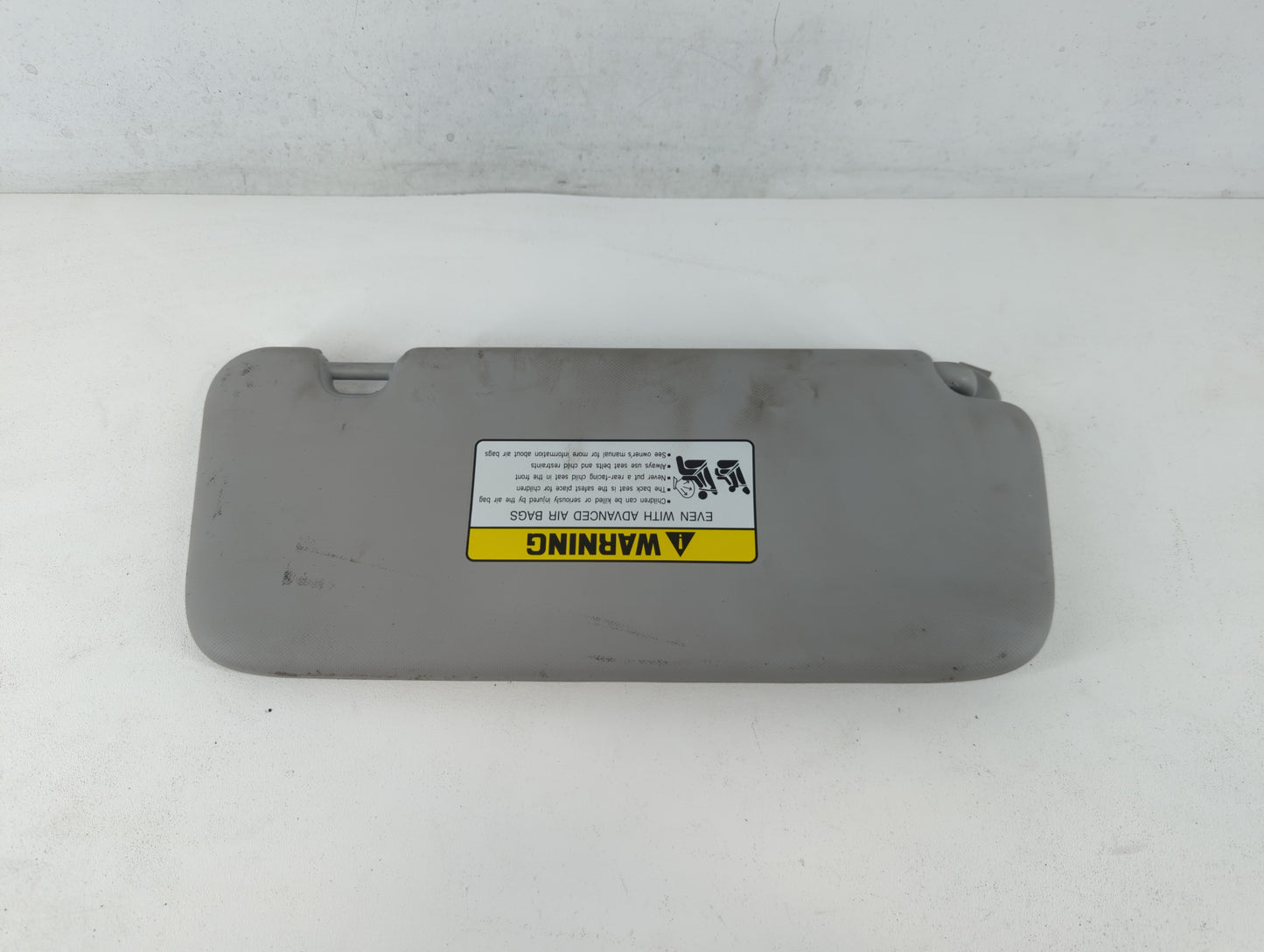 2021-2022 Hyundai Elantra Sun Visor Shade Replacement Driver Left Mirror Fits Fits 2021 2022 OEM Used Auto Parts - Oemusedau