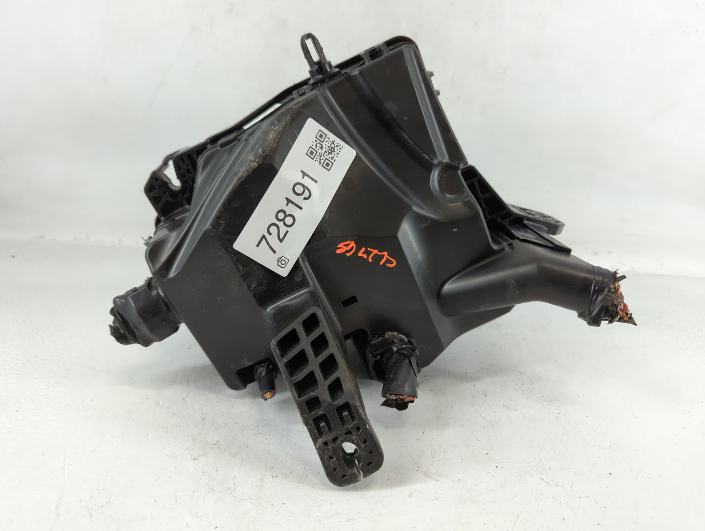 2021-2022 Hyundai Elantra Fusebox Fuse Box Panel Relay Module P/N:91956-AA020 Fits Fits 2021 2022 OEM Used Auto Parts - Oemu