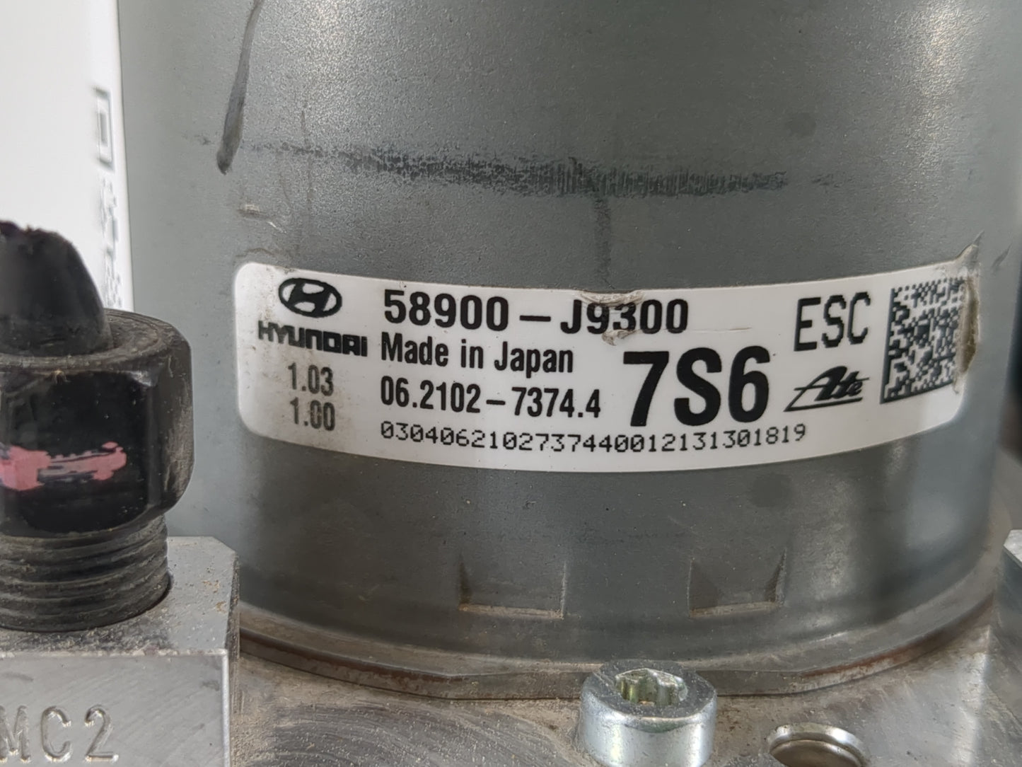 2022 Hyundai Kona ABS Pump Control Module Replacement Fits OEM Used Auto Parts - Oemusedautoparts1.com