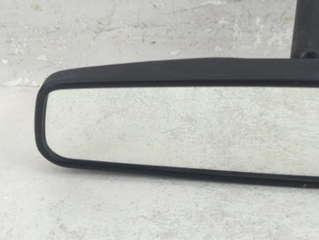2022 Hyundai Kona Interior Rear View Mirror Replacement OEM P/N:E8011083 Fits Fits 2020 2021 2023 OEM Used Auto Parts