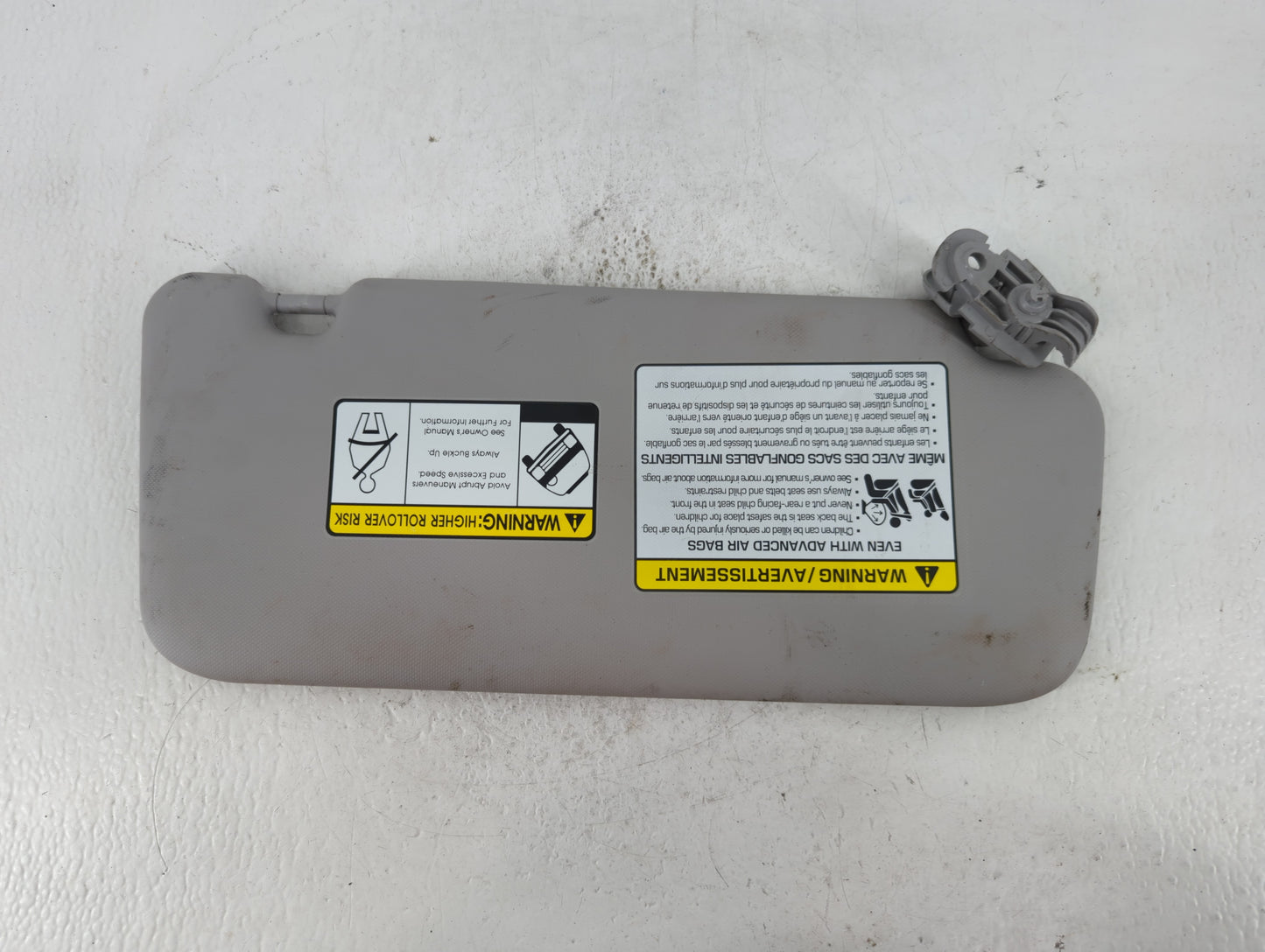 2022 Hyundai Kona Sun Visor Shade Replacement Driver Left Mirror Fits OEM Used Auto Parts - Oemusedautoparts1.com