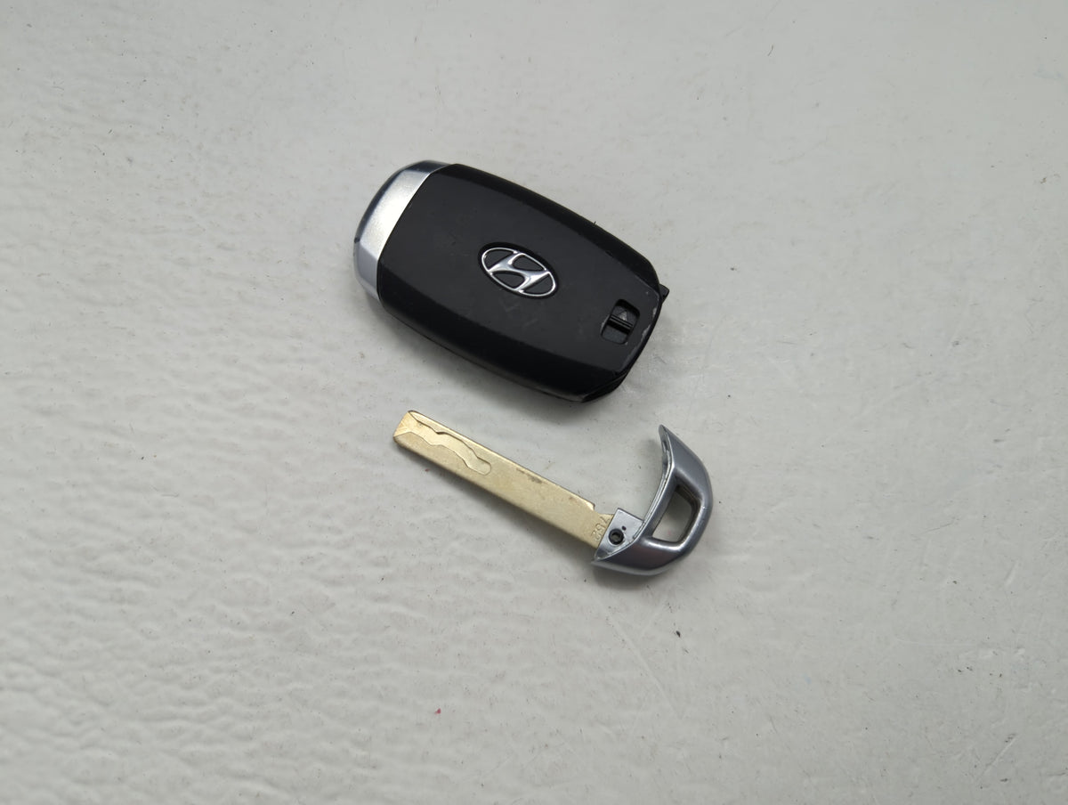 Hyundai Palisade Keyless Entry Remote Fob TQ8-FOB-4F32 95440-S8310 4 buttons - Oemusedautoparts1.com
