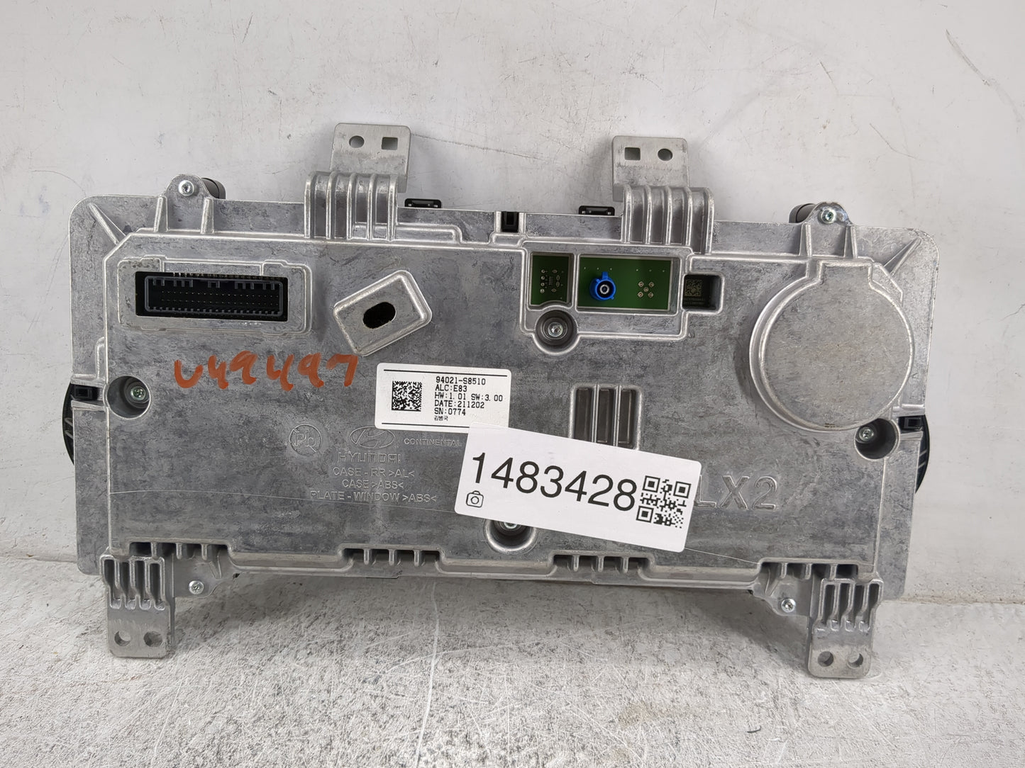 2022 Hyundai Palisade Instrument Cluster Speedometer Gauges P/N:94021-S8510 Miles: Fits OEM Used Auto Parts - Oemusedautopar