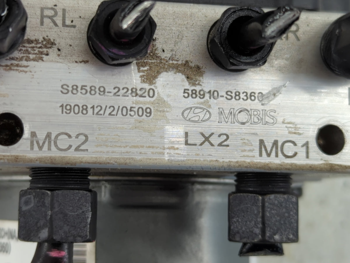 2020-2022 Hyundai Palisade Anti-Lock Brake ABS Pump Module Actuator OEM P/N:58910-S8360 Fits Fits 2020 2021 2022 OEM Used Au