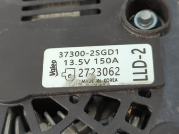 2021 Hyundai Santa Fe Alternator Replacement Generator Charging Assembly Engine OEM P/N:37300-2SGD1 Fits Fits 2020 2022 2023 OEM Used Auto Parts