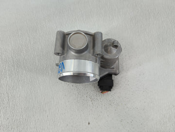 2021-2023 Hyundai Sonata Throttle Body P/N:35100-2S000 Fits Fits 2021 2022 2023 OEM Used Auto Parts