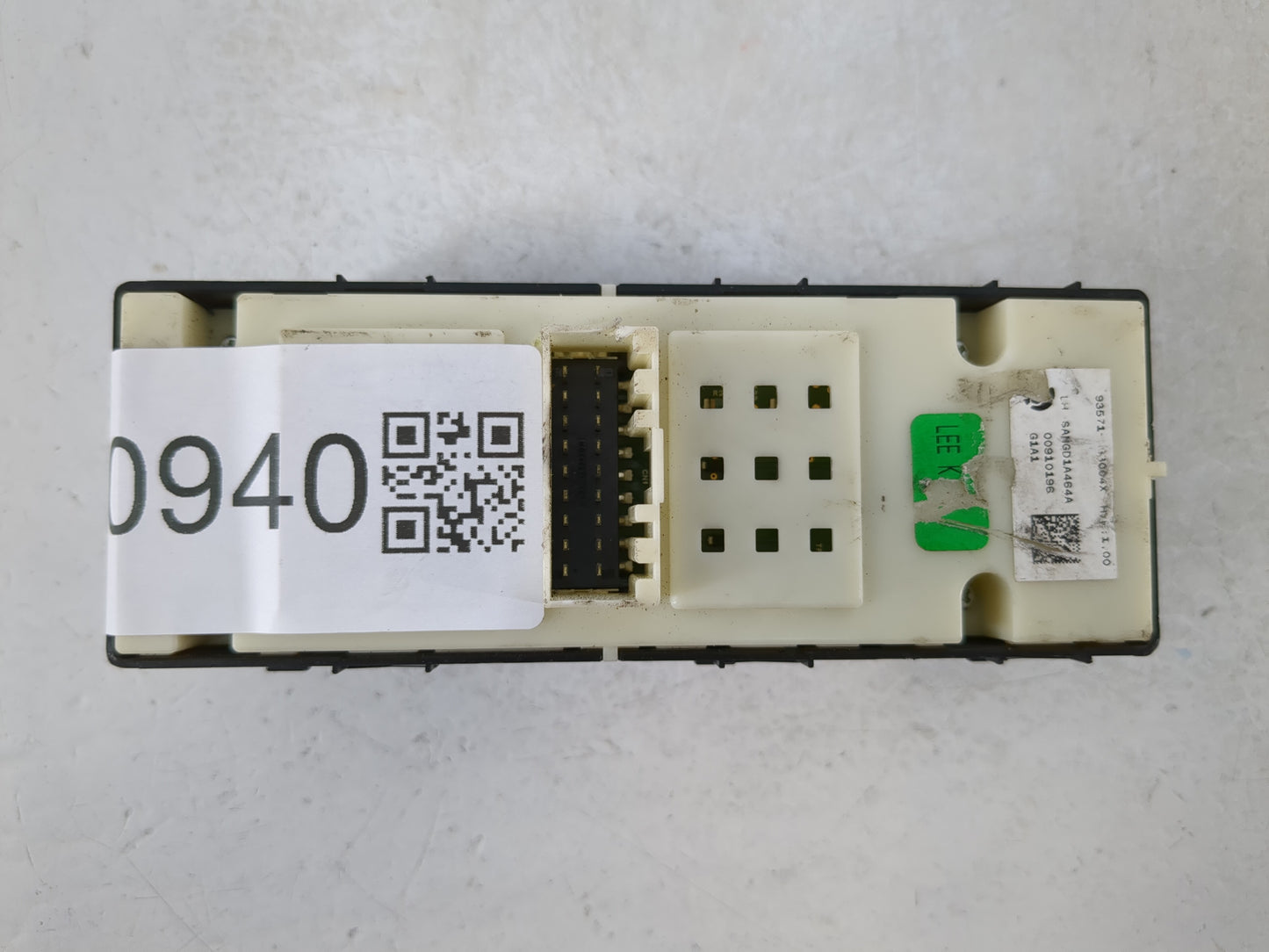 2022 Hyundai Tucson Master Power Window Switch Replacement Driver Side Left P/N:93571-33004X Fits OEM Used Auto Parts - Oemu