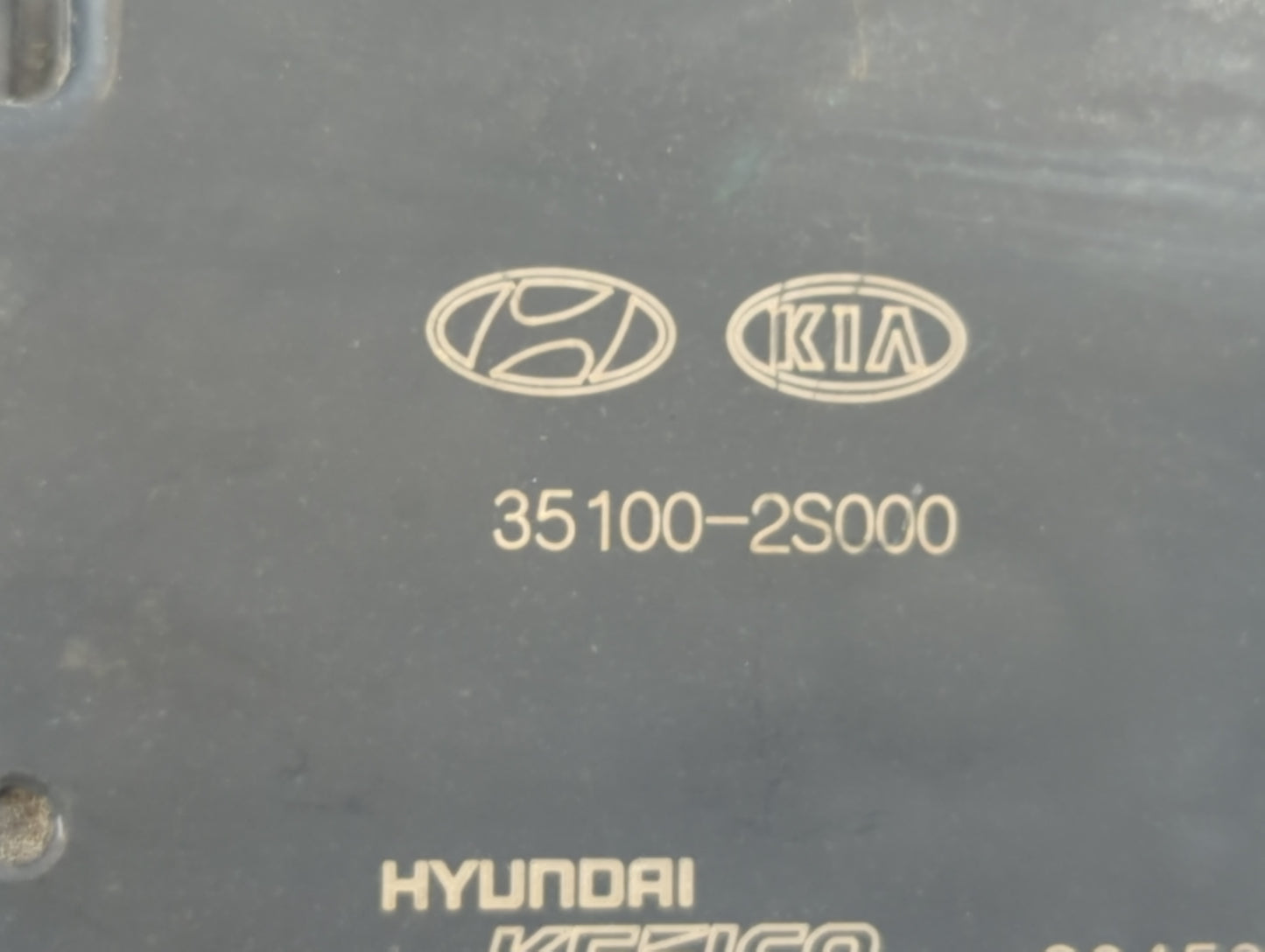 2022 Hyundai Tucson Throttle Body P/N:35100-2S000 Fits Fits 2020 2021 2023 OEM Used Auto Parts - Oemusedautoparts1.com