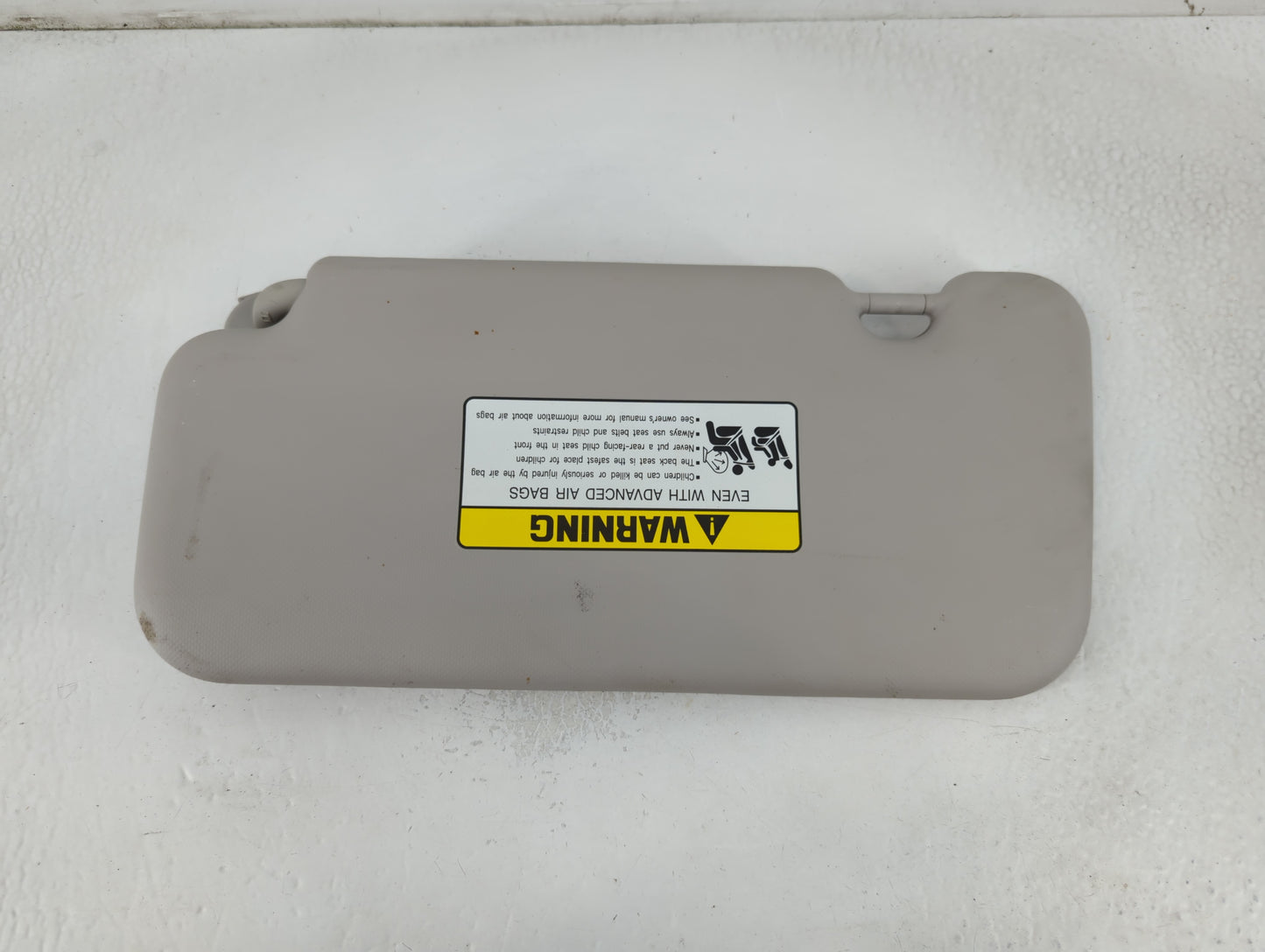 2020 Hyundai Venue Sun Visor Shade Replacement Passenger Right Mirror Fits OEM Used Auto Parts - Oemusedautoparts1.com