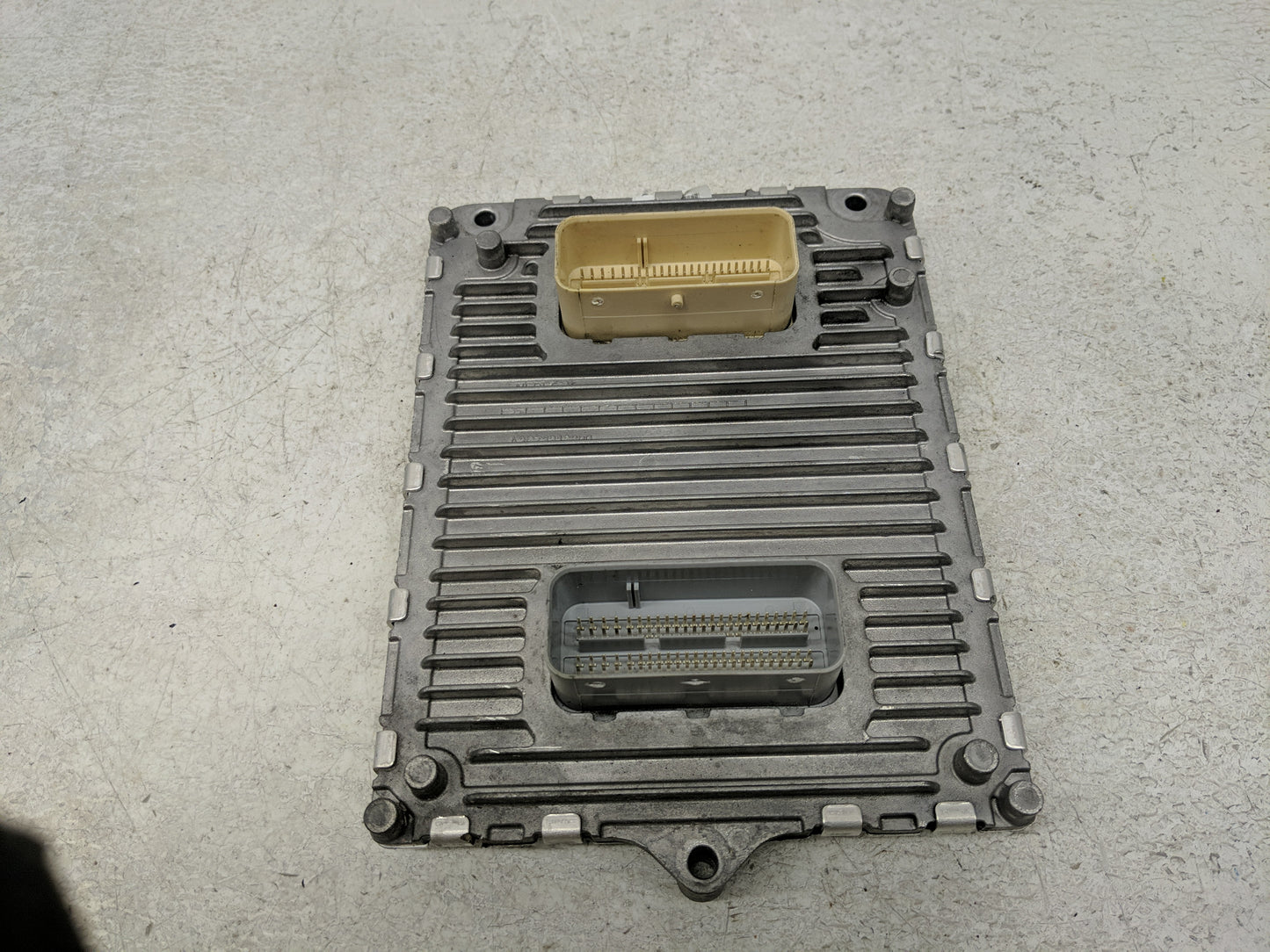 2022 Jeep Cherokee PCM Engine Control Computer ECU ECM PCU OEM P/N:68531700AB Fits OEM Used Auto Parts - Oemusedautoparts1.c