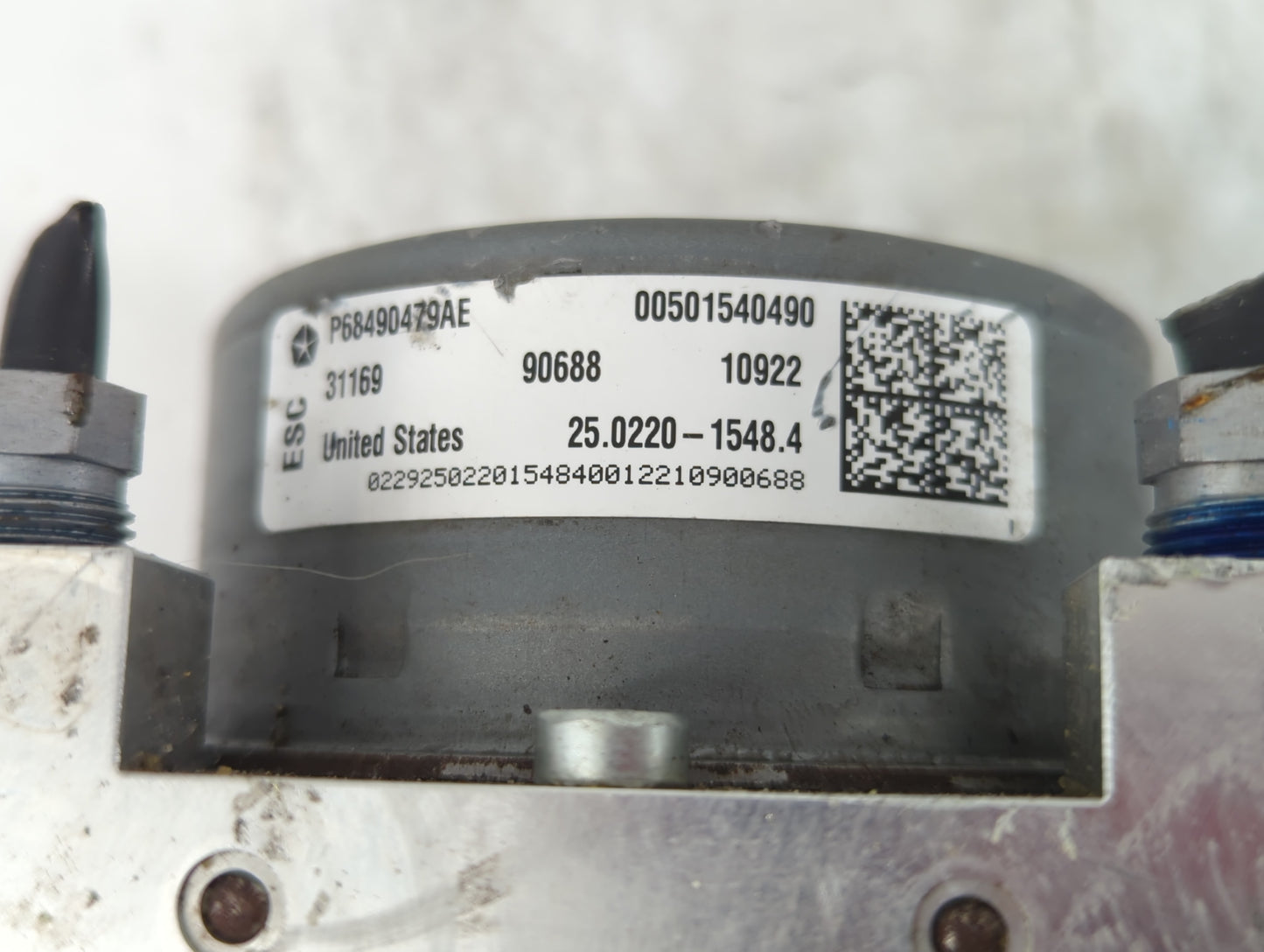 2022 Jeep Compass ABS Pump Control Module Replacement P/N:P68490479AE Fits OEM Used Auto Parts - Oemusedautoparts1.com