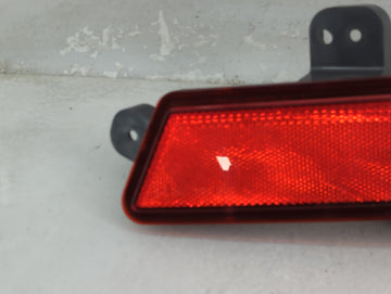 2022 Jeep Wagoneer Tail Light Assembly Driver Left OEM P/N:68353119AA 59305 TAYIH, 45-4904 Fits OEM Used Auto Parts