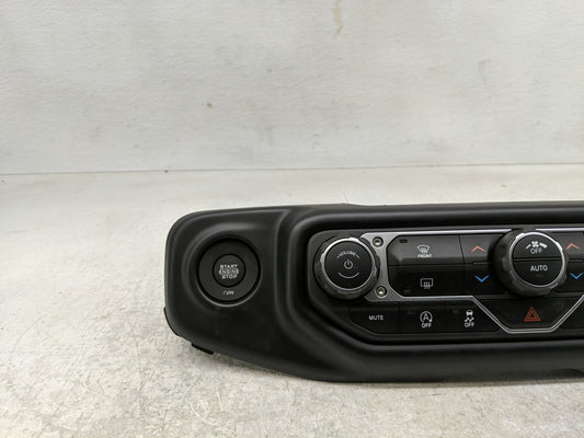 2021-2022 Jeep Wrangler Climate Control Module Temperature AC/Heater Replacement P/N:68307356AC P7BU53DX9AB Fits Fits 2021 2022 OEM Used Auto Parts