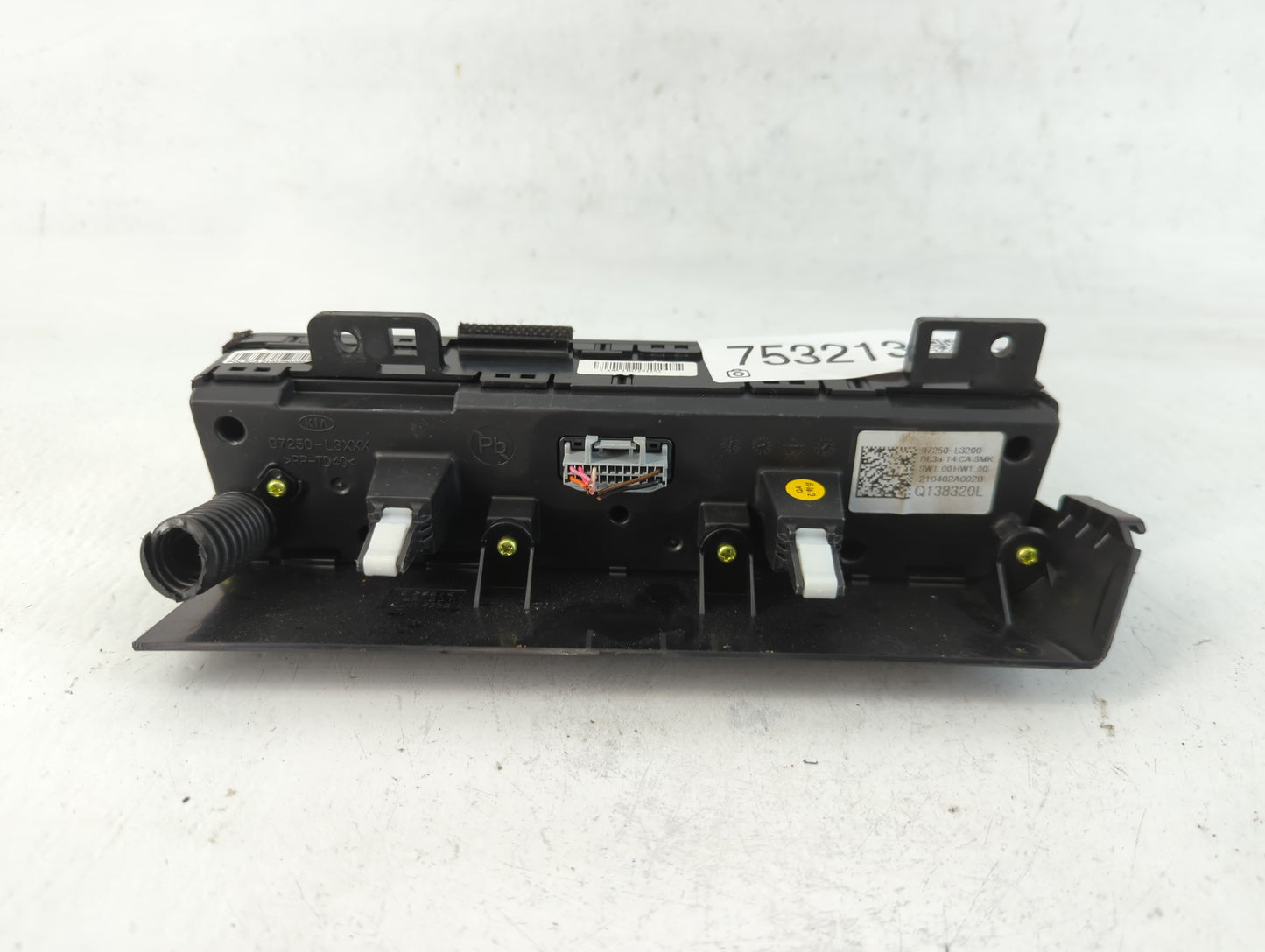 2021 Kia K5 Climate Control Module Temperature AC/Heater Replacement P/N:97250-L3200 Fits OEM Used Auto Parts - Oemusedautop