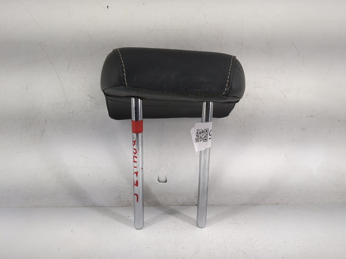 2022 Kia Niro Headrest Head Rest Rear Center Seat Fits OEM Used Auto Parts - Oemusedautoparts1.com