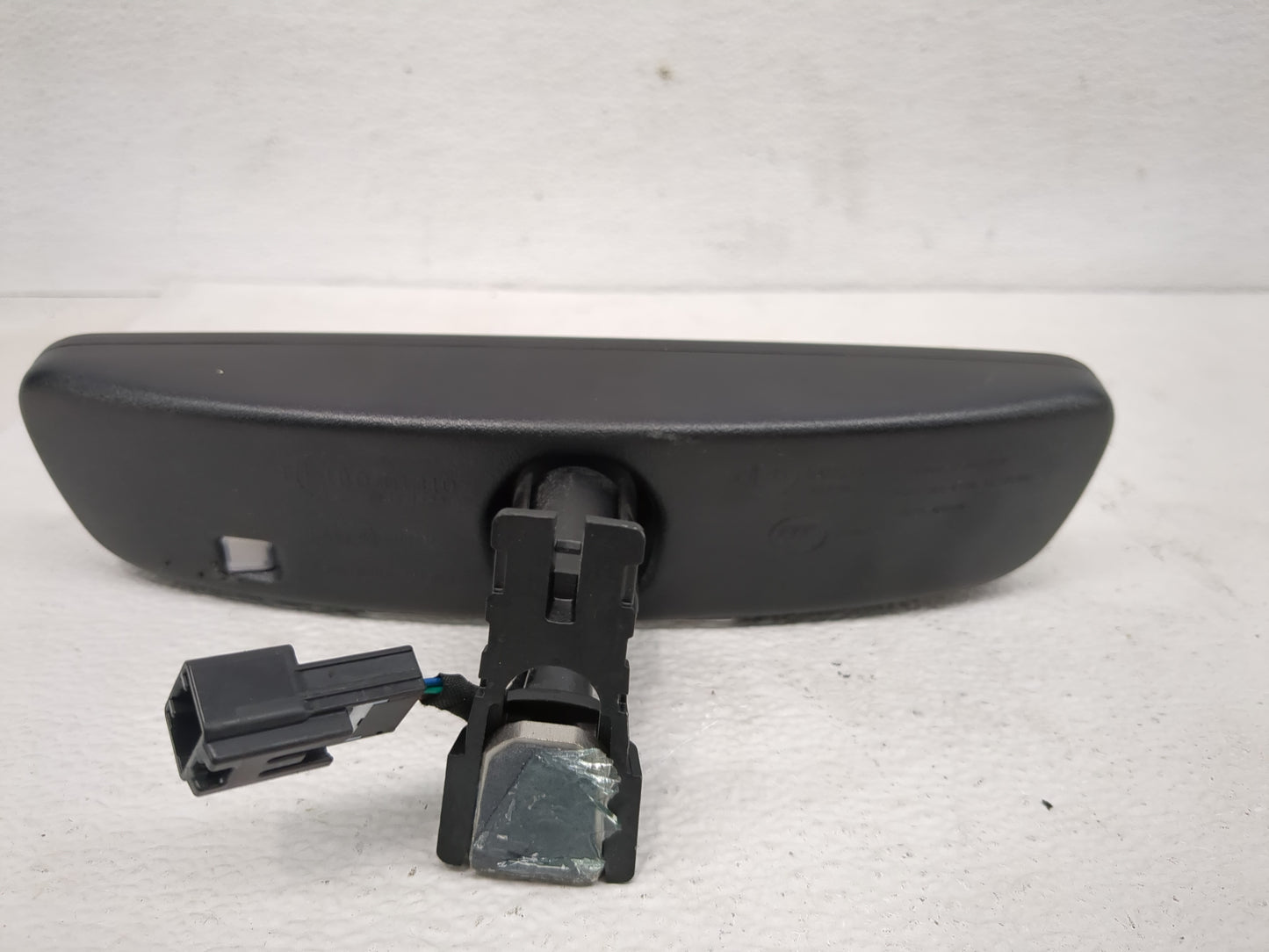 2022 Kia Stinger Interior Rear View Mirror Replacement OEM P/N:E11048310 Fits OEM Used Auto Parts - Oemusedautoparts1.com