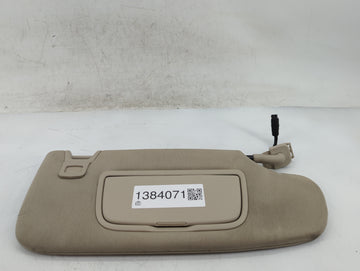 2020 Lincoln Nautilus Sun Visor Shade Replacement Passenger Right Mirror Fits OEM Used Auto Parts