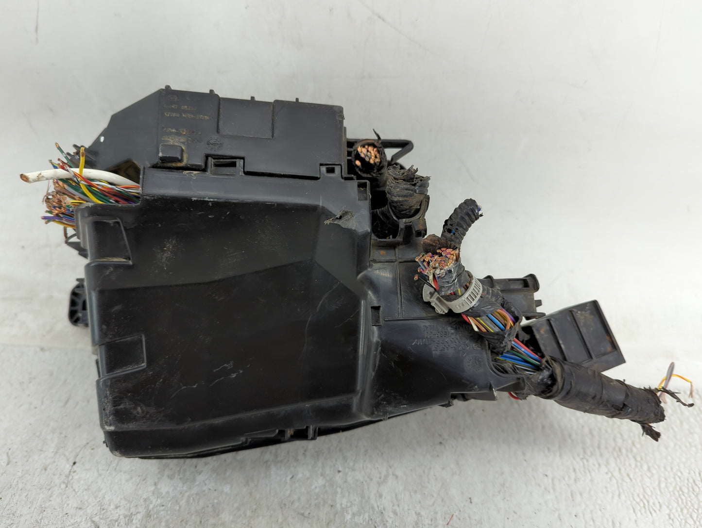 2013-2022 Mazda Cx-5 Fusebox Fuse Box Panel Relay Module P/N:7154-7633-30 Fits OEM Used Auto Parts - Oemusedautoparts1.com